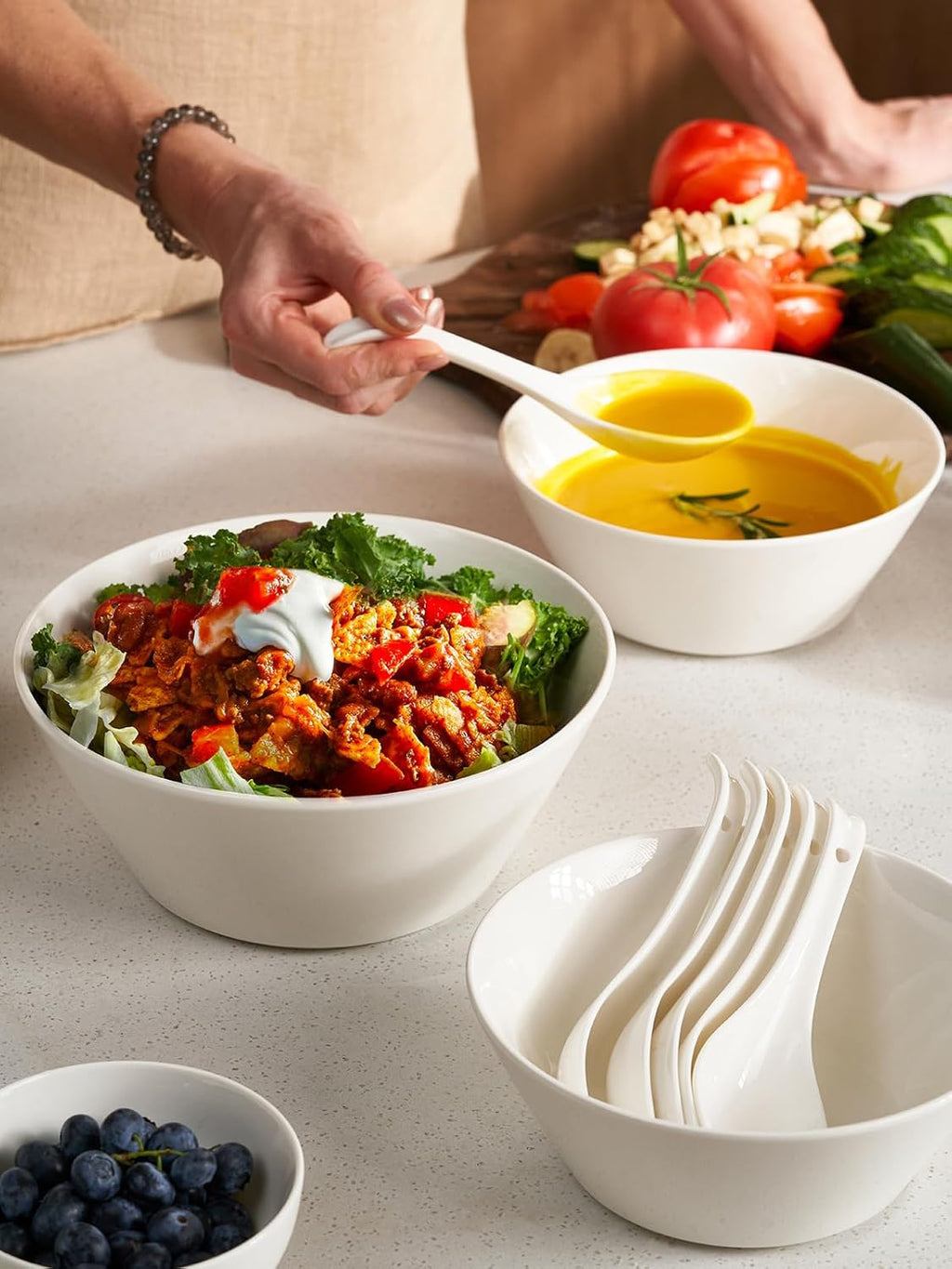 DOWAN 32 OZ Large Soup Bowls Set of 4 - White Ceramic Bowls for Kitchen  Deep Bowls for Cereal  Salad  Pasta  Fruits  Ramen  Dishwasher & Microwave Safe